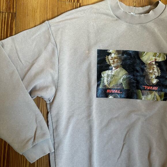 Collusion graphic Rival tan crewneck sweater SIZE 4/S - Picture 2 of 6